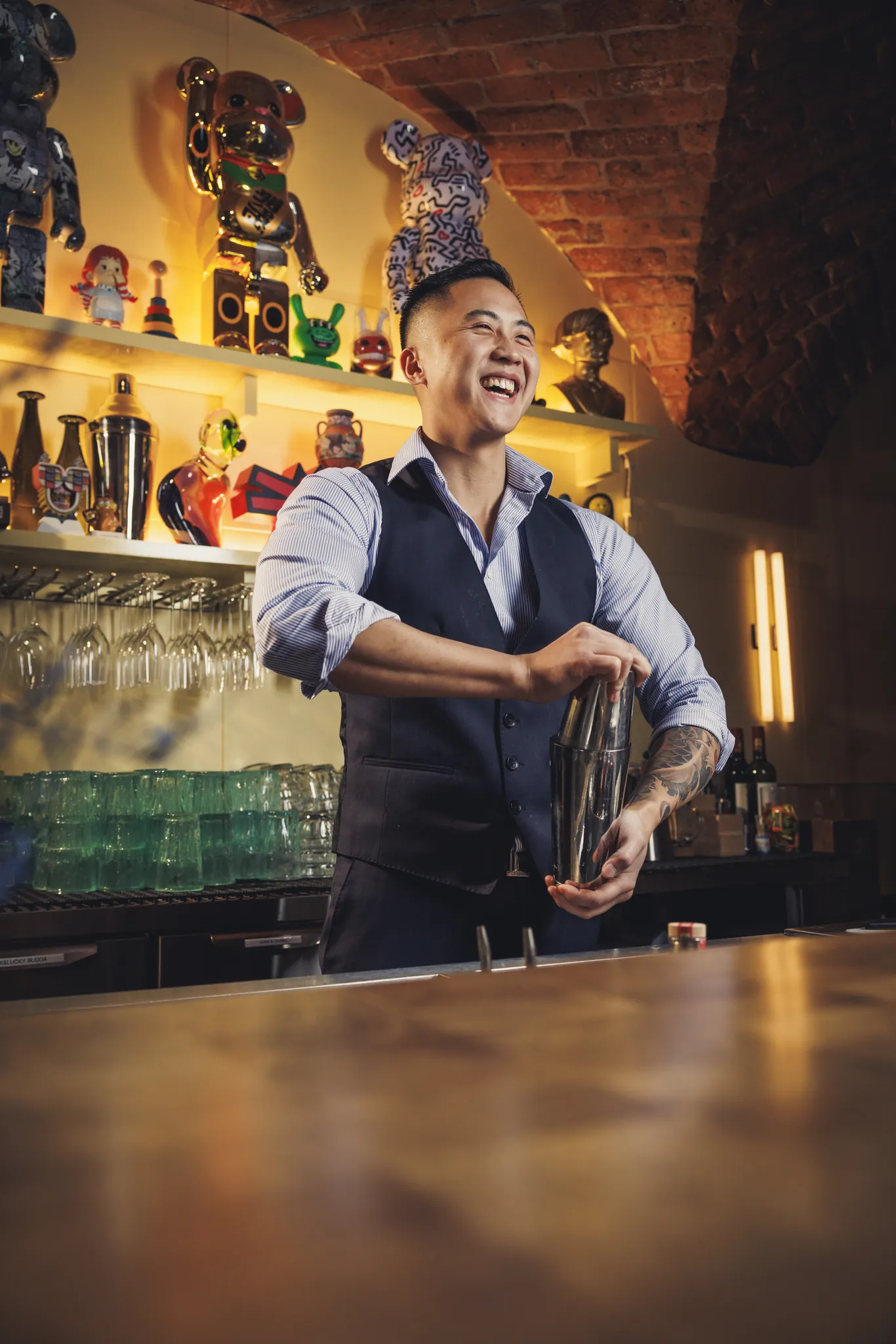 Barkeeper an der Bar im CONG Stockholm